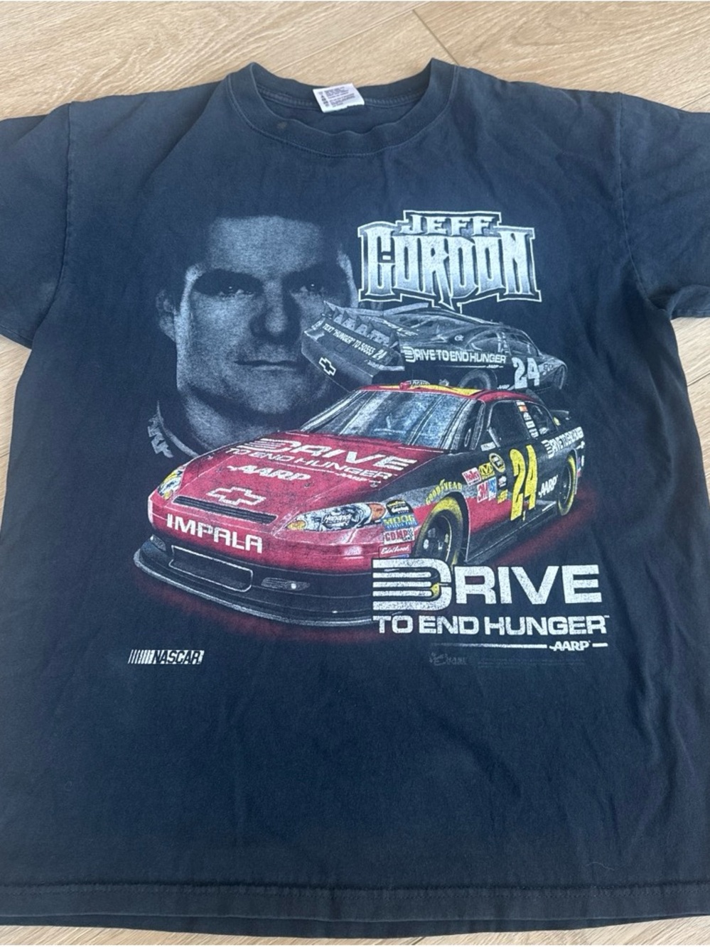 Vintage Jeff Gordon #24 NASCAR Drive to End Hunger Tee Chase Authentics L